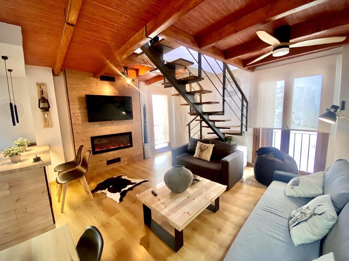 Cal Domenec Rialp - Duplex Con Encanto - Se Admiten Mascotas Eksteriør billede